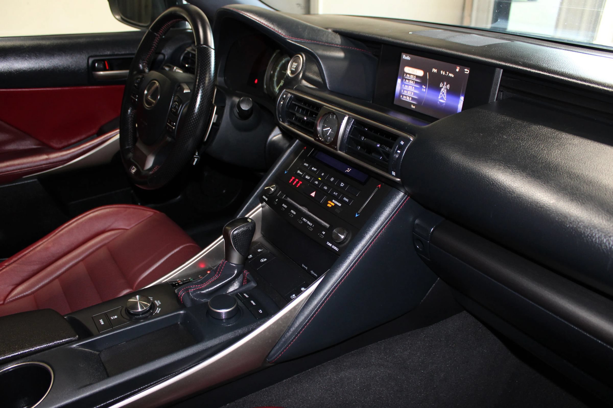 Used 2019 Lexus IS 300 F Sport w/ F Sport Package RWD image 34