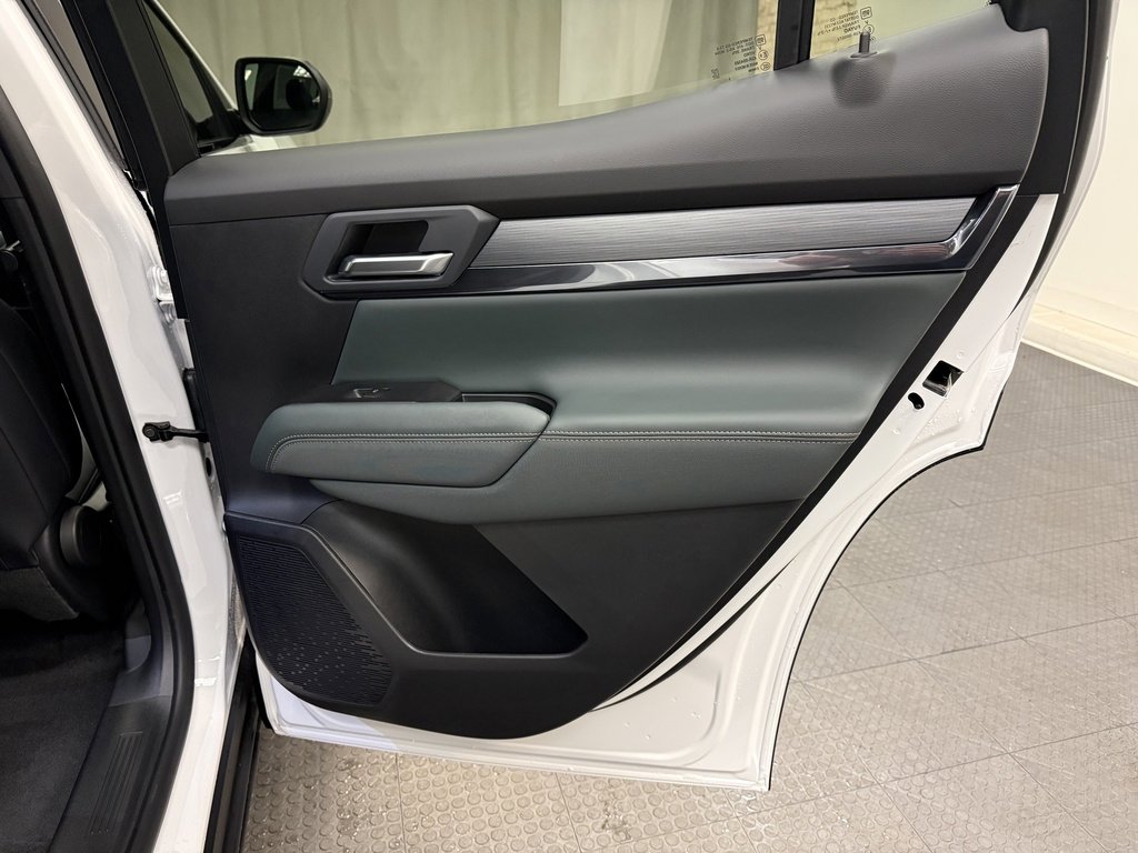 New 2026 GMC Terrain AT4 image 19