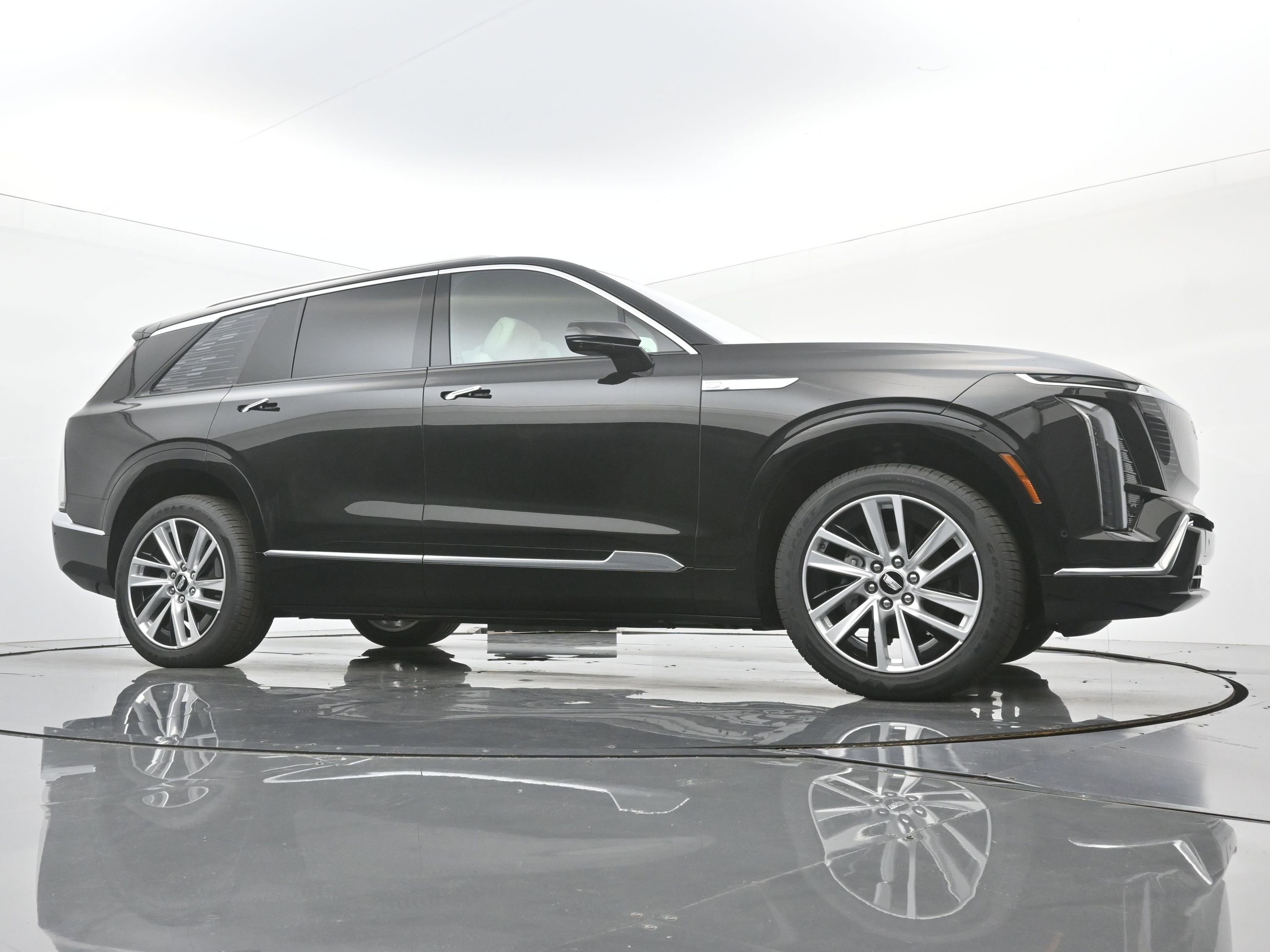 New 2026 Cadillac Vistiq Luxury image 21