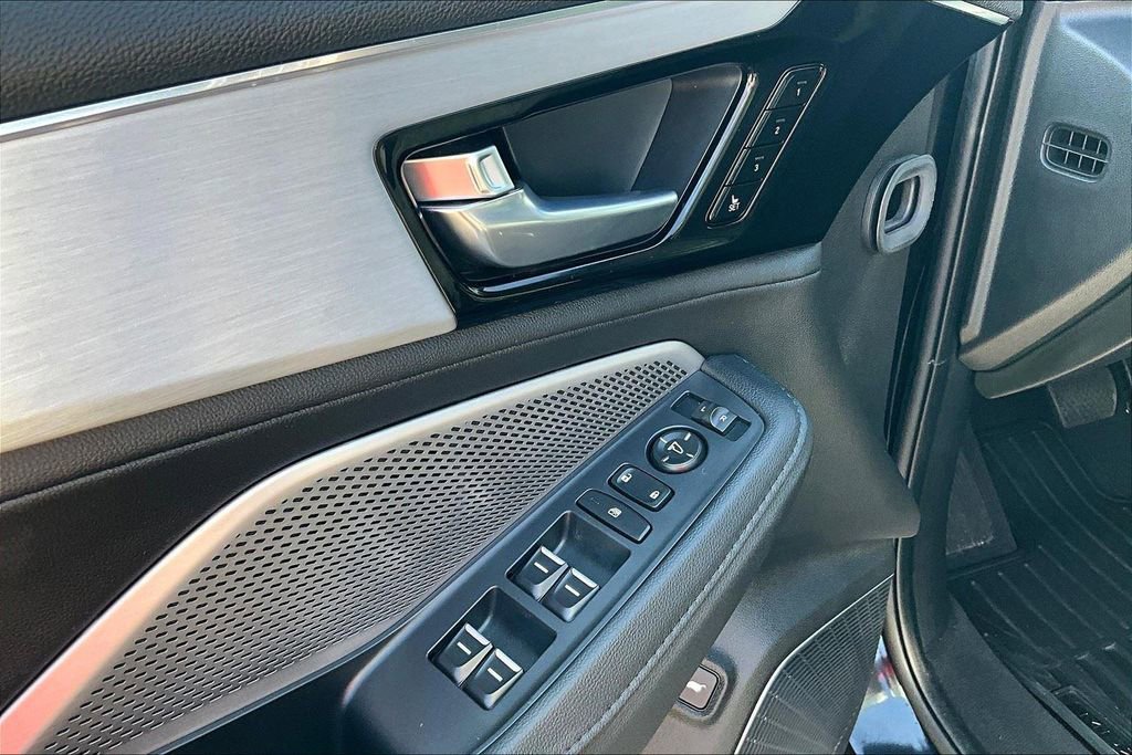 Used 2025 Acura MDX FWD image 20