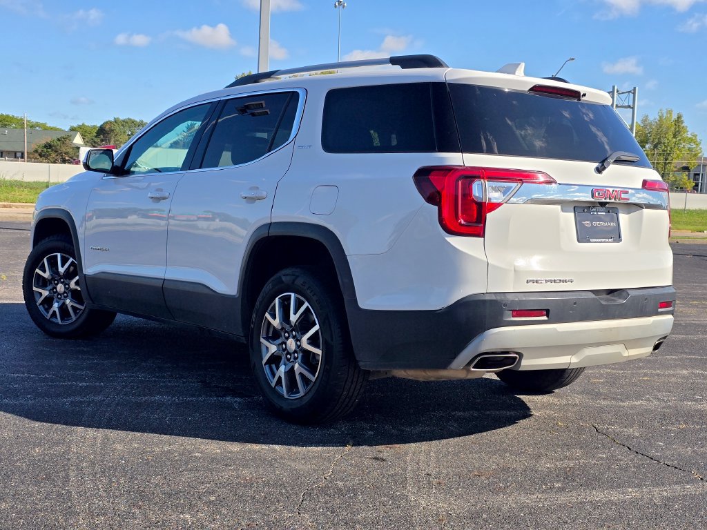 Used 2023 GMC Acadia SLT FWD image 13