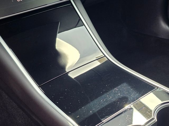 Used 2019 Tesla Model 3 Standard Range Plus image 29