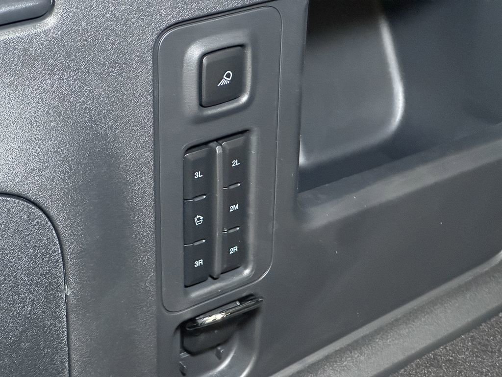 Used 2025 Ford Expedition Max Active image 18