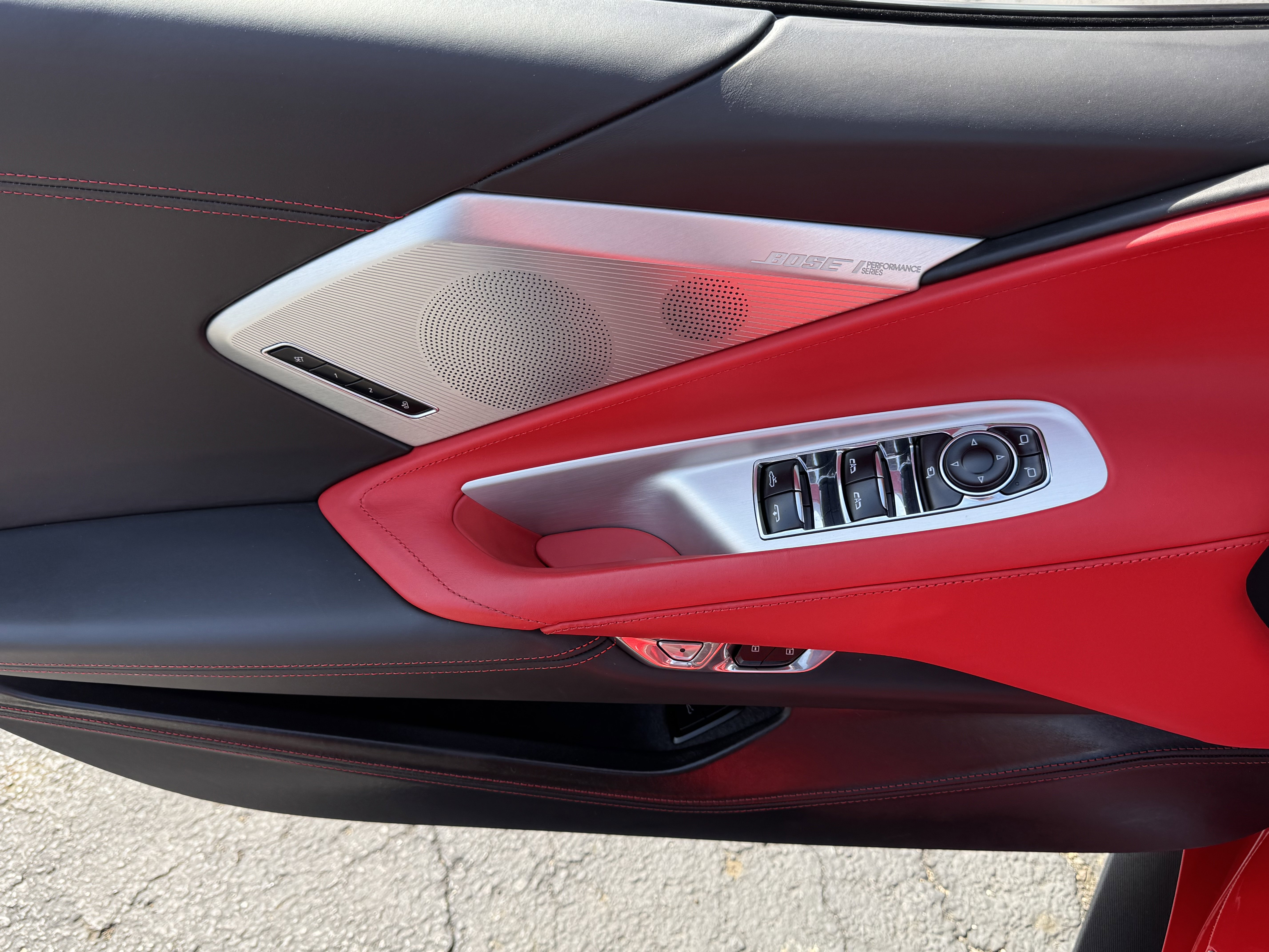 Used 2021 Chevrolet Corvette Stingray Premium Conv w/ Z51 Performance Package image 14