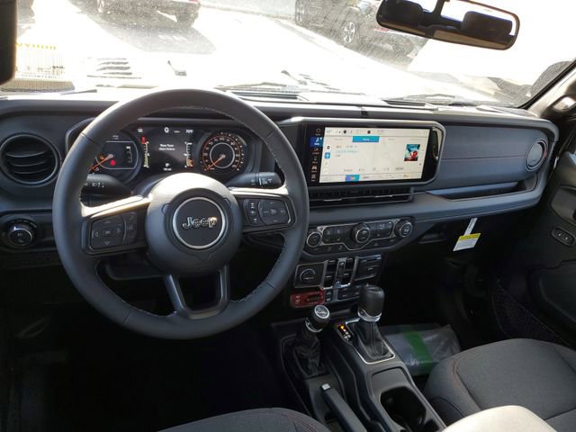 New 2025 Jeep Gladiator Rubicon w/ Convenience Group image 7