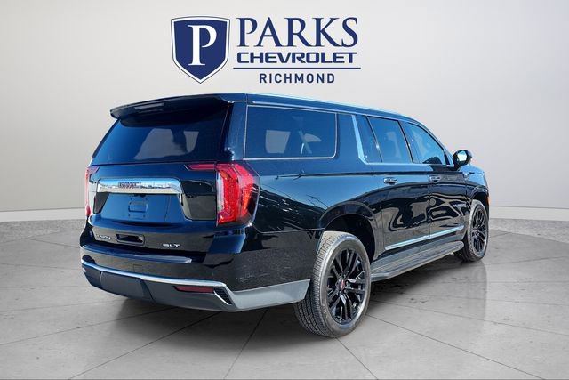 Used 2023 GMC Yukon XL SLT image 7