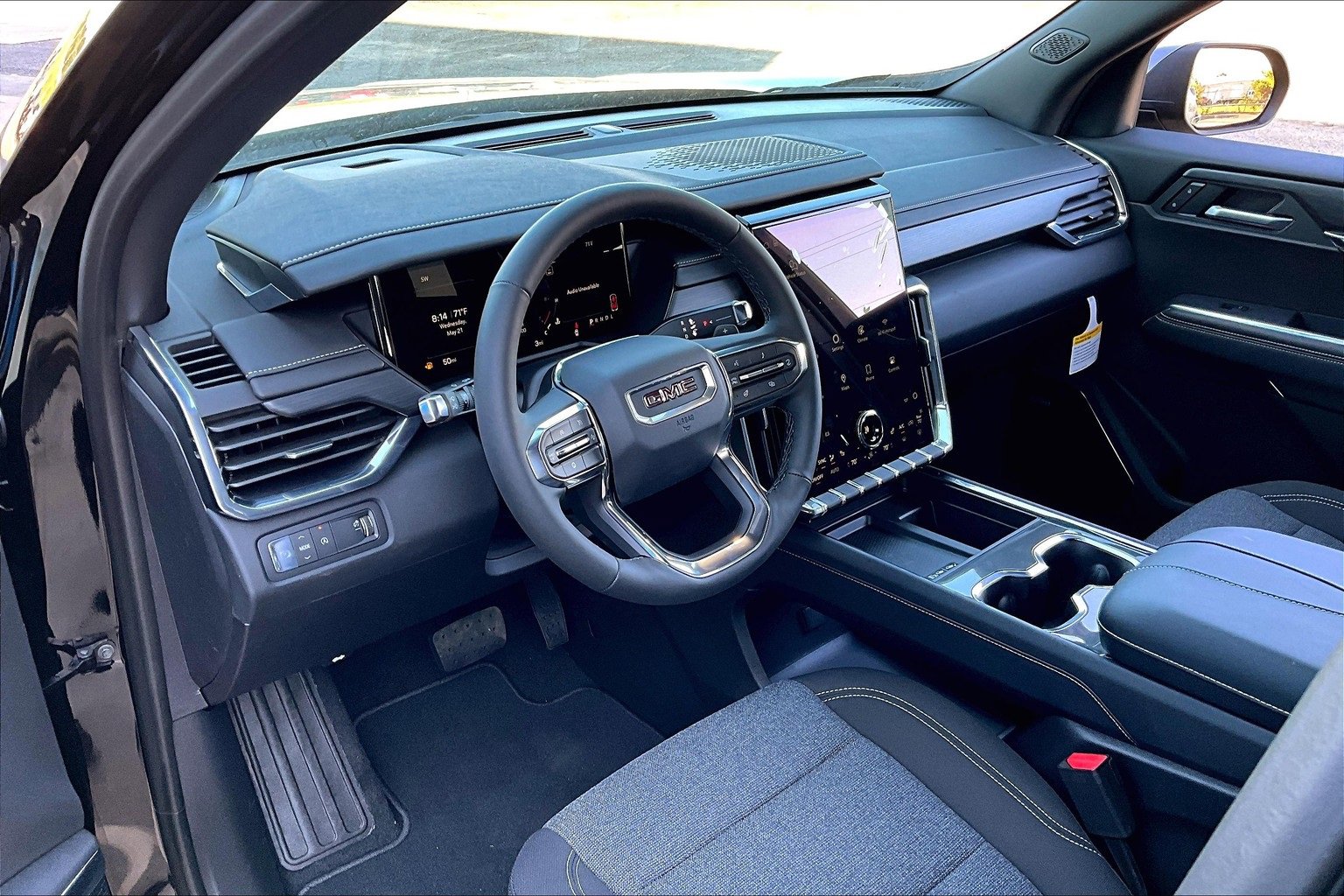 New 2025 GMC Acadia Elevation w/ Black Edition image 6