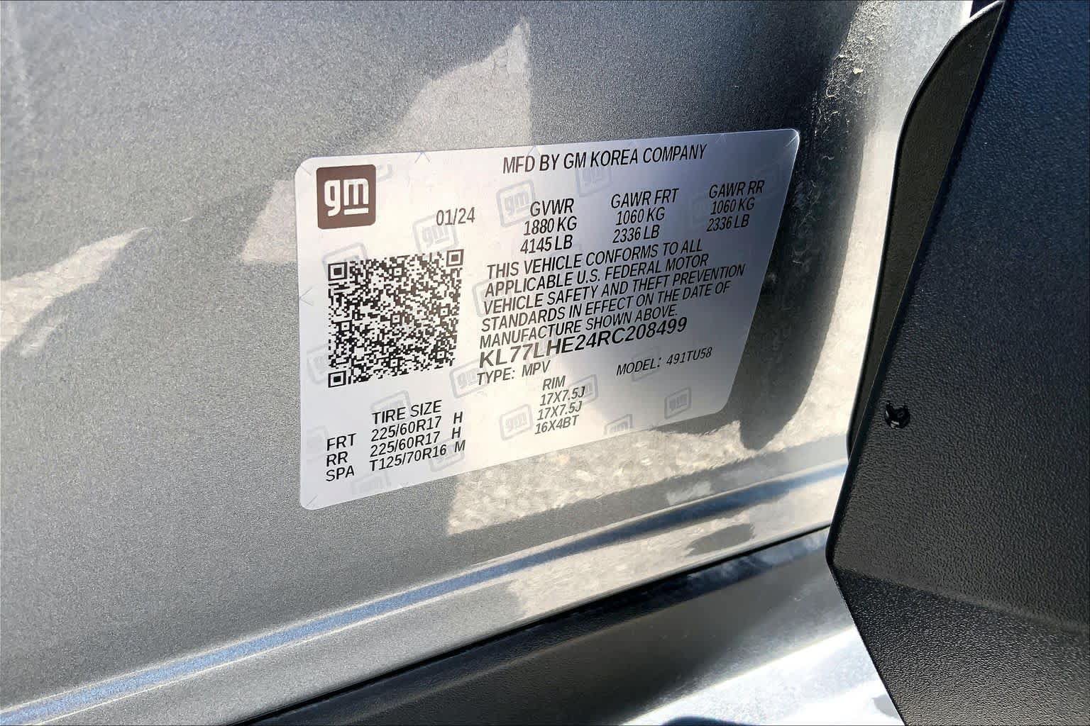 Used 2024 Chevrolet Trax LT w/ LT Convenience Package FWD image 35