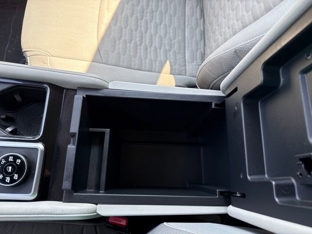 Used 2022 Nissan Pathfinder SV AWD/4WD image 20