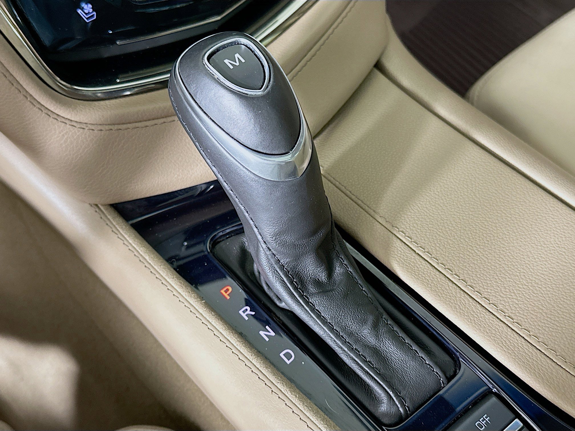 Used 2014 Cadillac CTS Premium RWD image 25