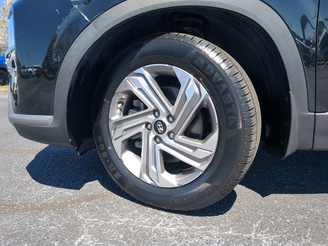 Used 2023 Hyundai Santa Fe SE image 32