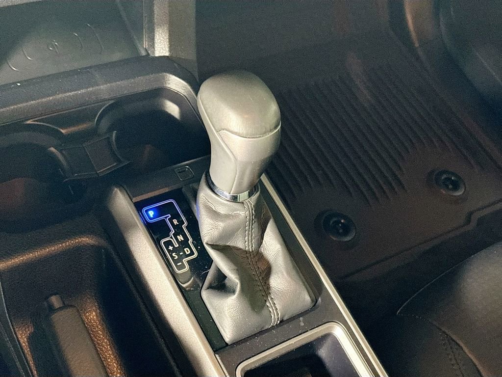 Used 2023 Toyota Tacoma Limited image 17