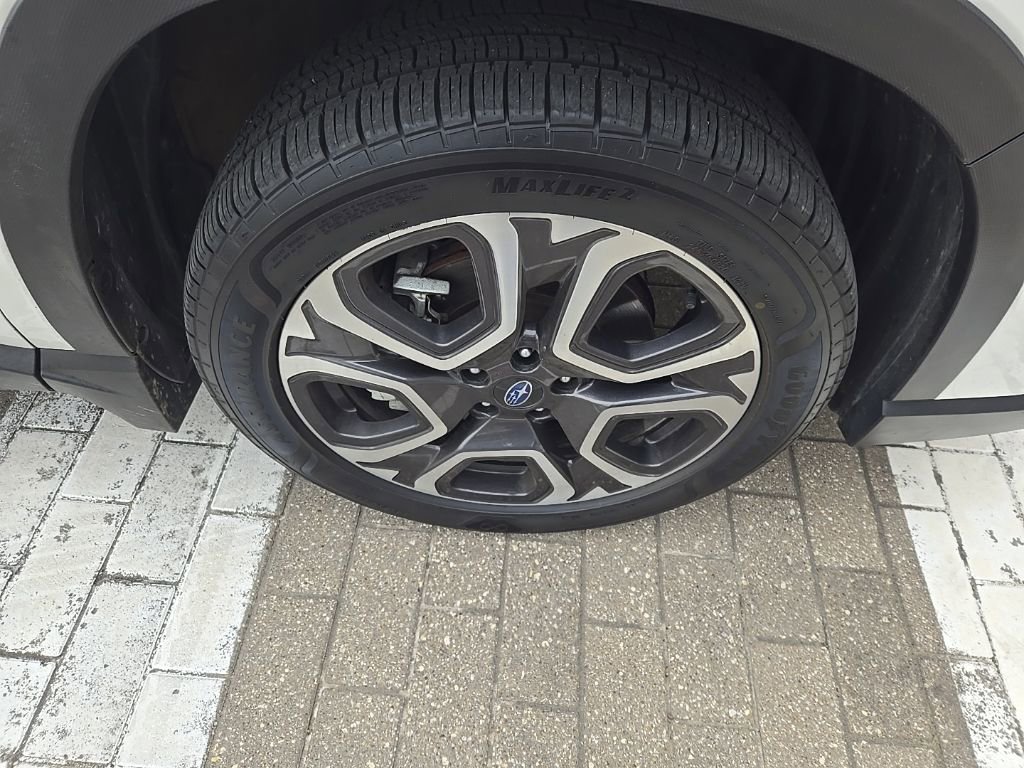 Used 2024 Subaru Ascent Touring image 11