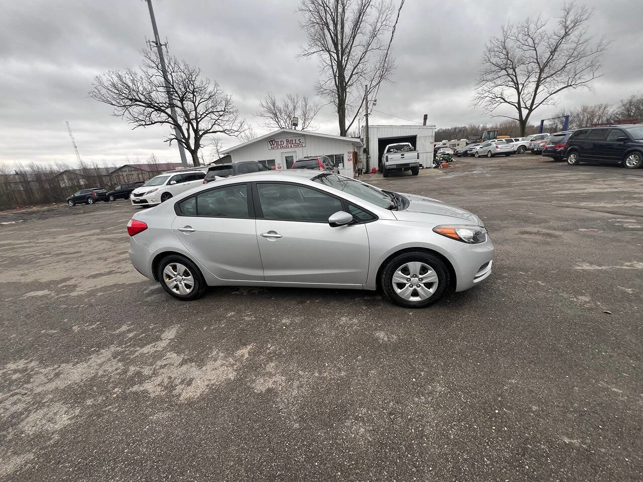 Used 2015 Kia Forte LX FWD image 4