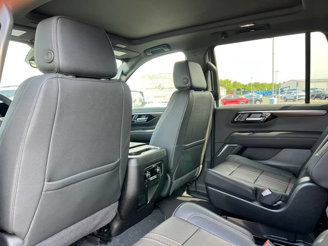 New 2026 Chevrolet Tahoe High Country w/ Sun And Tow Package AWD/4WD image 43