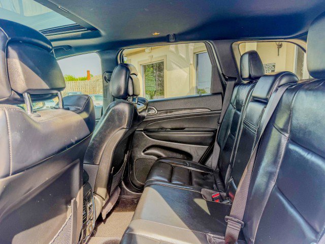 Used 2022 Jeep Grand Cherokee Limited RWD image 6
