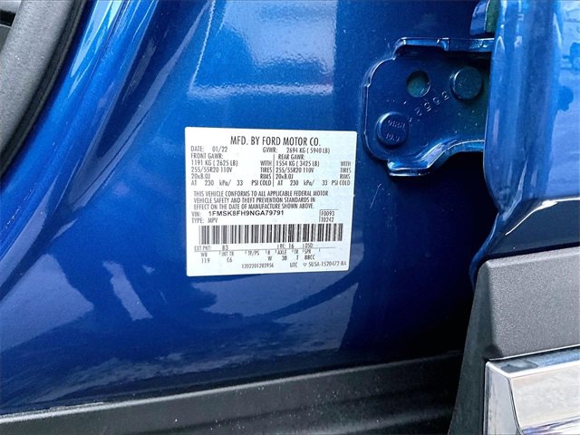 Used 2022 Ford Explorer Limited image 34