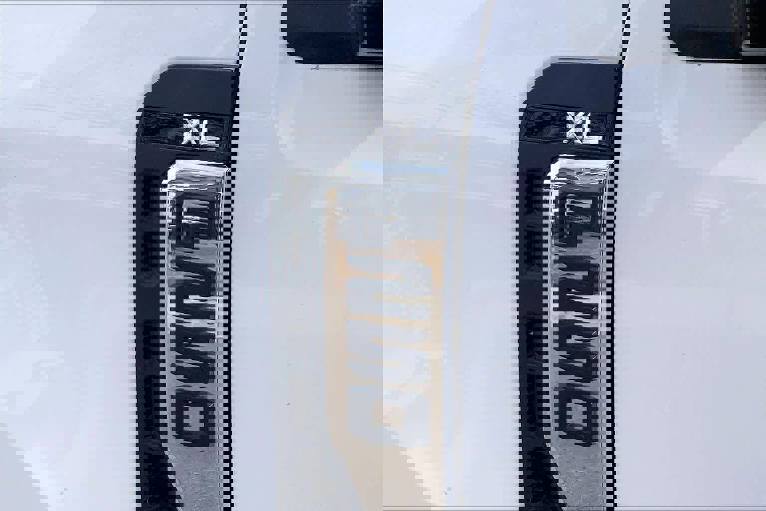 Certified 2023 Ford F250 XL w/ Snow Plow Prep Package image 9