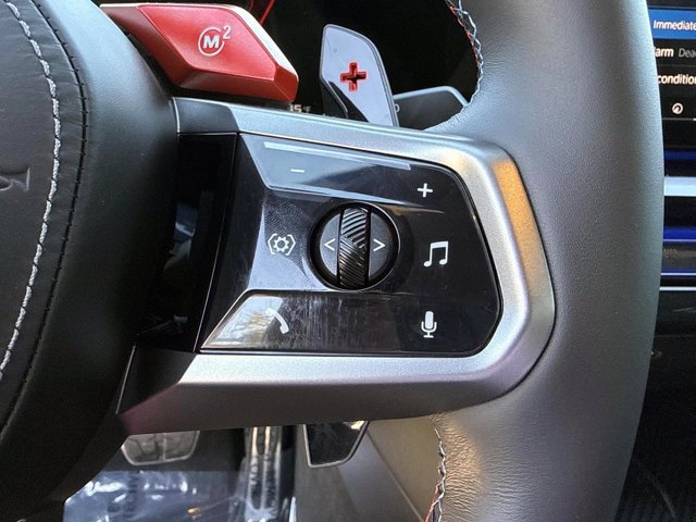 Certified 2025 BMW M5 w/ Executive Package image 33