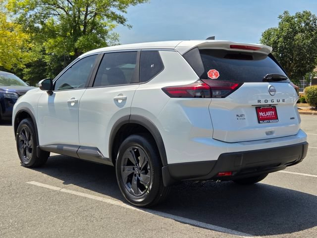 New 2026 Nissan Rogue SV w/ Cold Weather Package AWD/4WD image 3