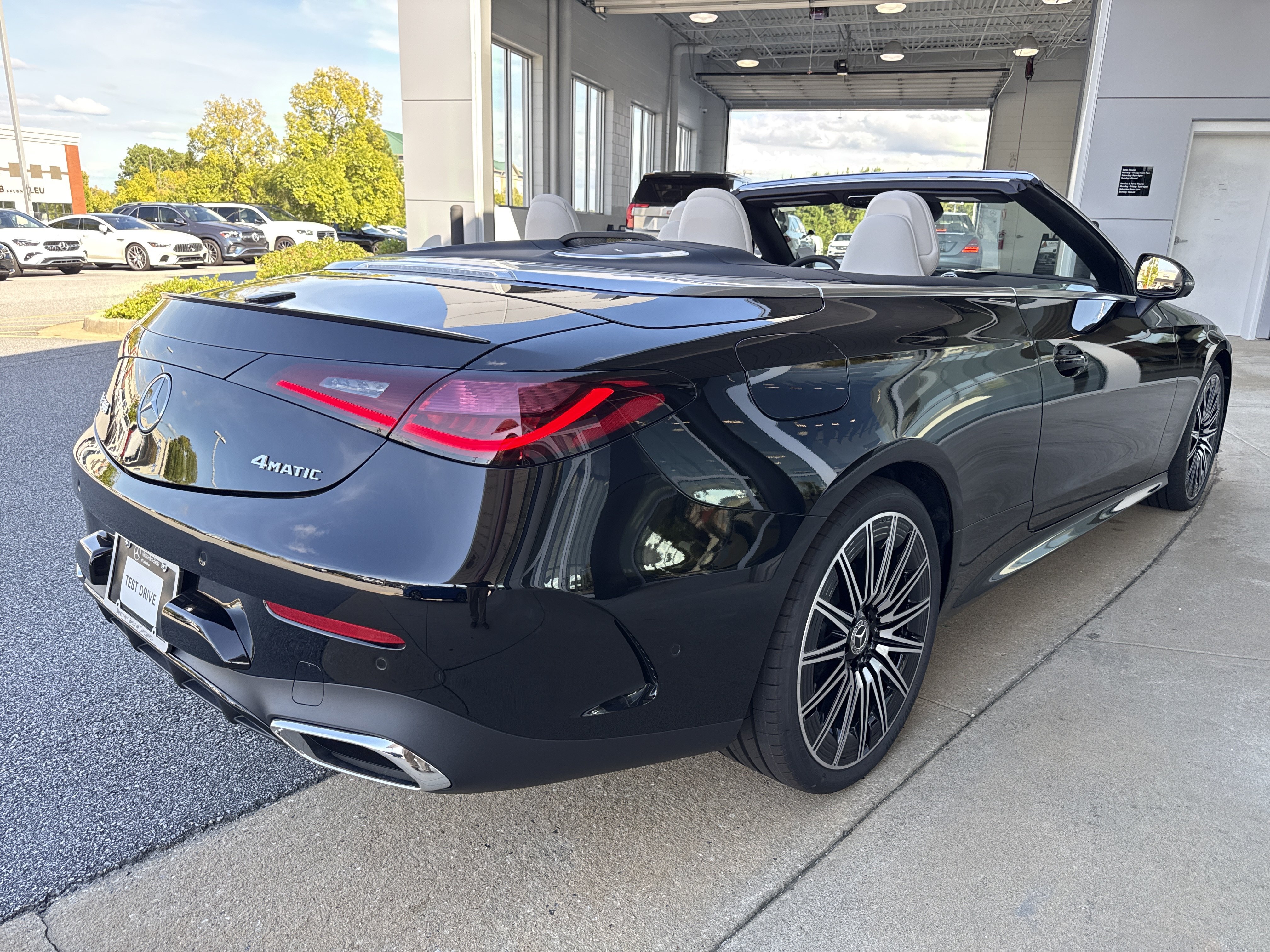 New 2027 Mercedes-Benz CLE 300 4MATIC Cabriolet image 13