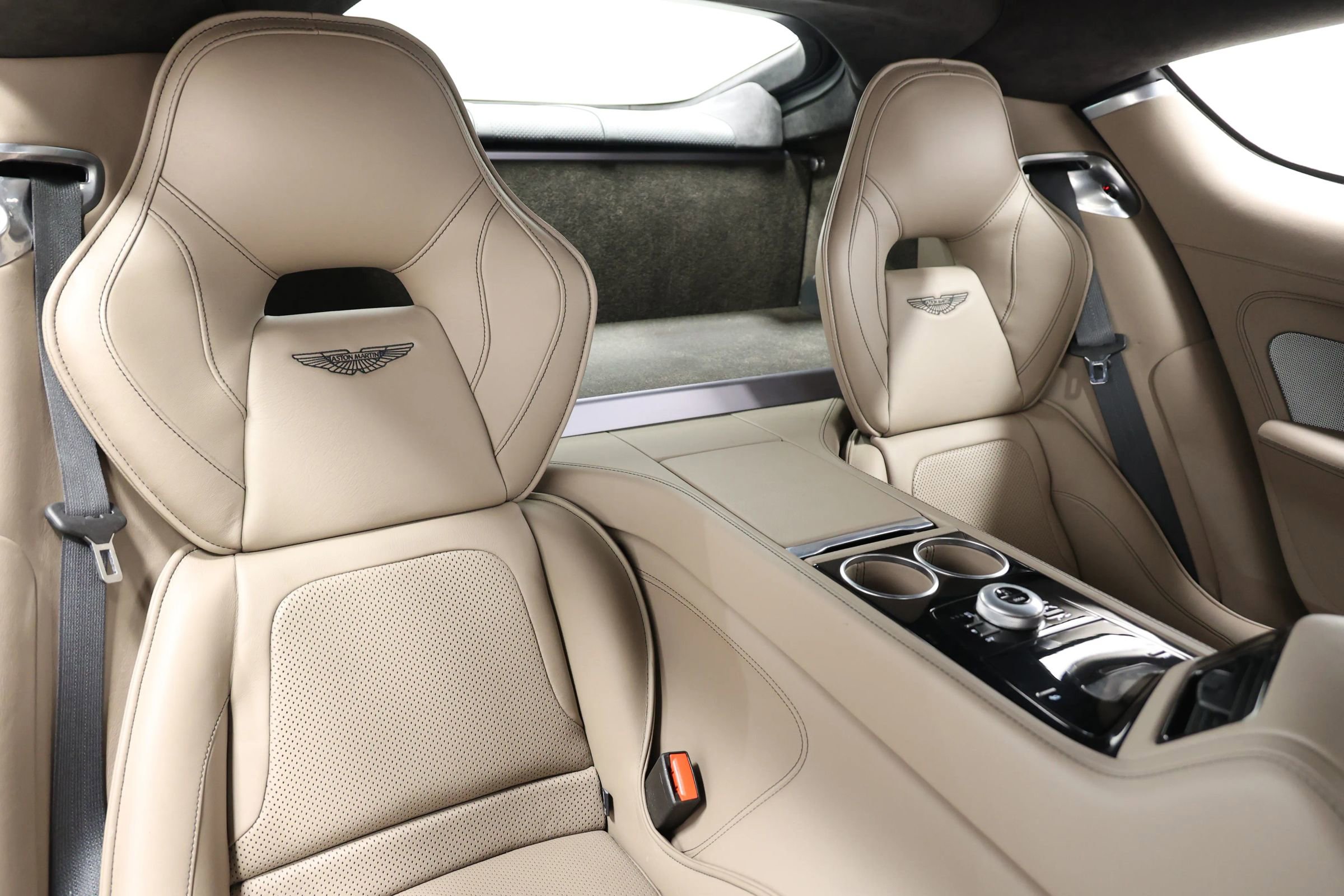 Used 2017 Aston Martin Rapide S image 56