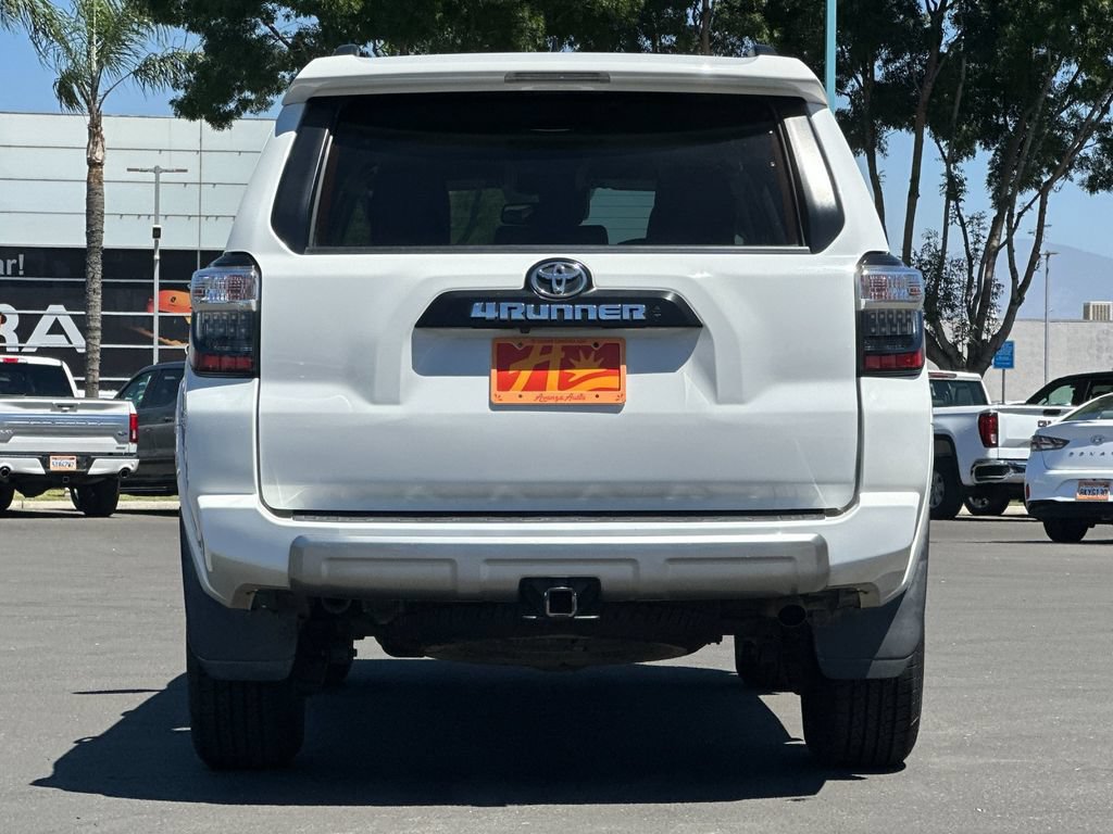 Used 2022 Toyota 4Runner TRD Off-Road Premium AWD/4WD image 4