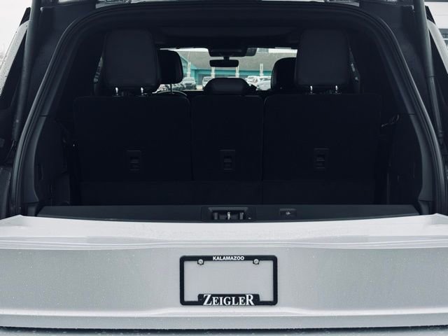 New 2026 Lincoln Navigator Reserve w/ Jet Appearance Package image 15