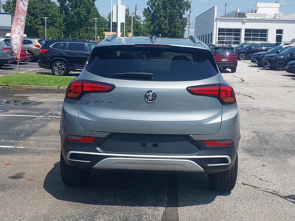 Used 2023 Buick Encore GX Select w/ Safety Package II AWD/4WD image 6