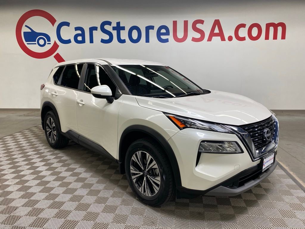 Used 2023 Nissan Rogue SV image 1