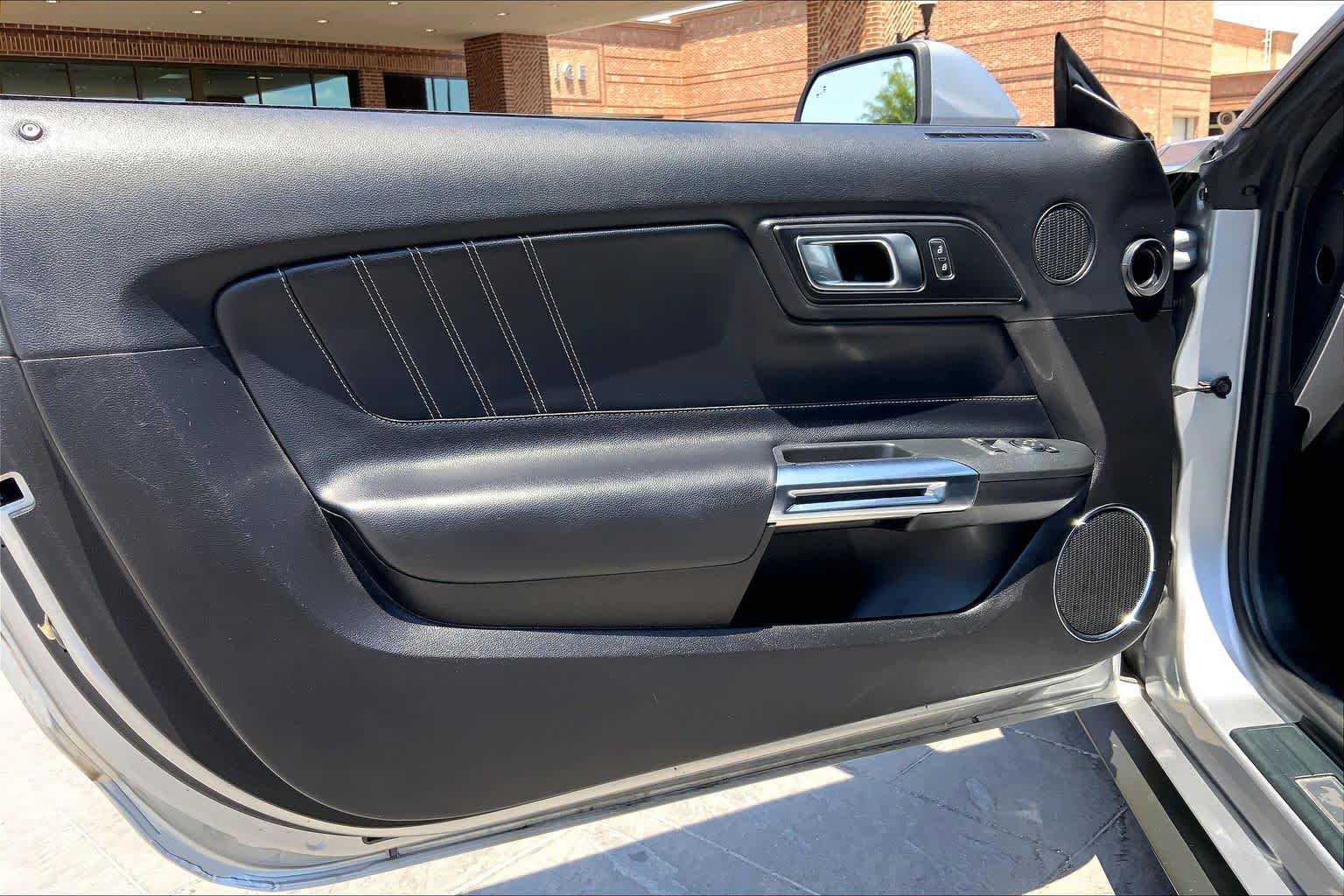 Used 2021 Ford Mustang Premium RWD image 17