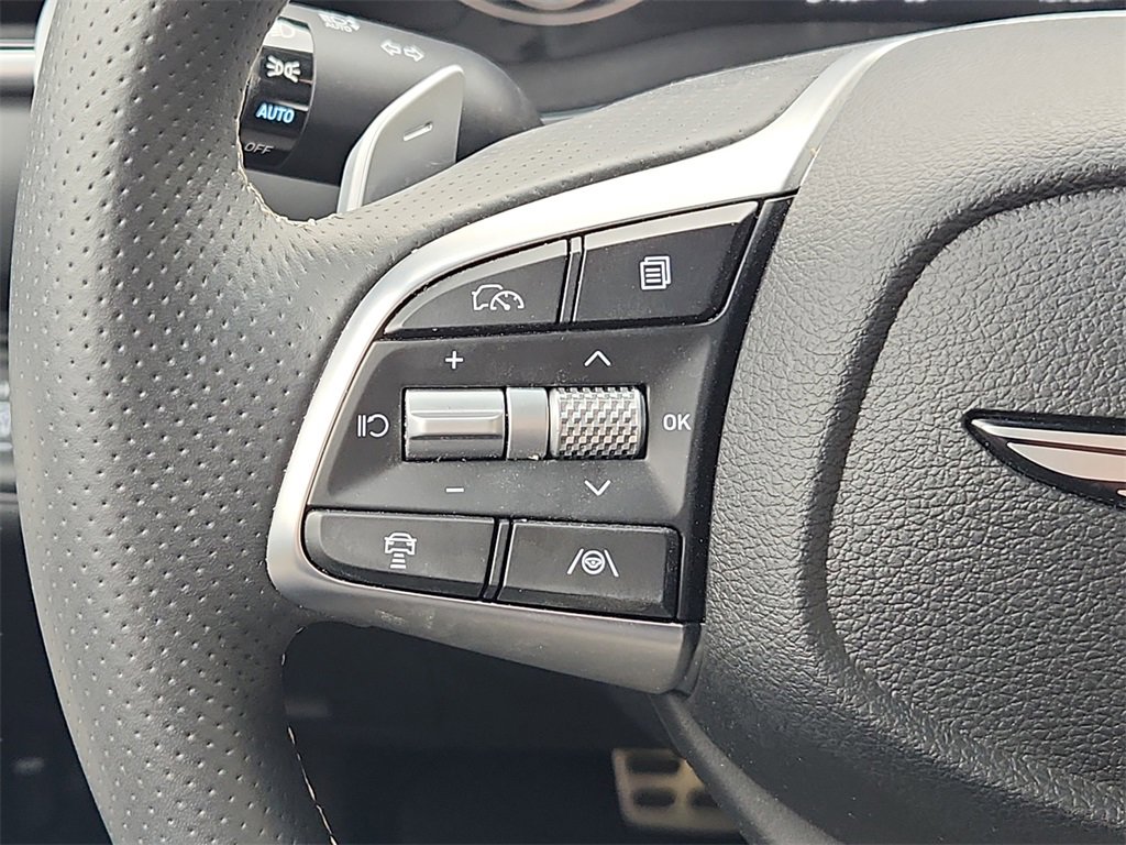 Used 2025 Genesis G70 2.5T w/ Sport Prestige Package image 22