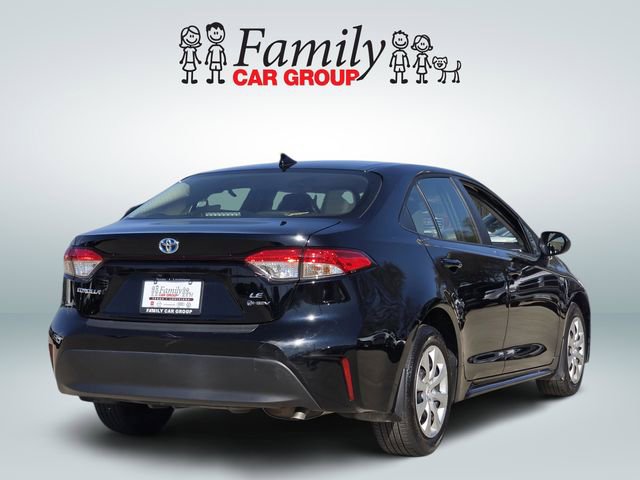 Used 2025 Toyota Corolla LE image 4