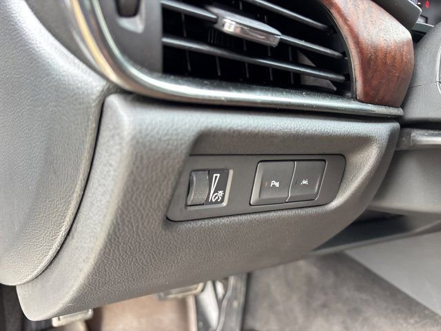 Used 2016 Cadillac ATS Luxury w/ Safety and Security Package image 25