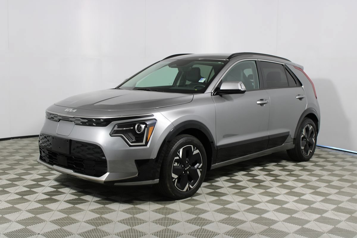 Used 2024 Kia Niro Wind FWD image 3