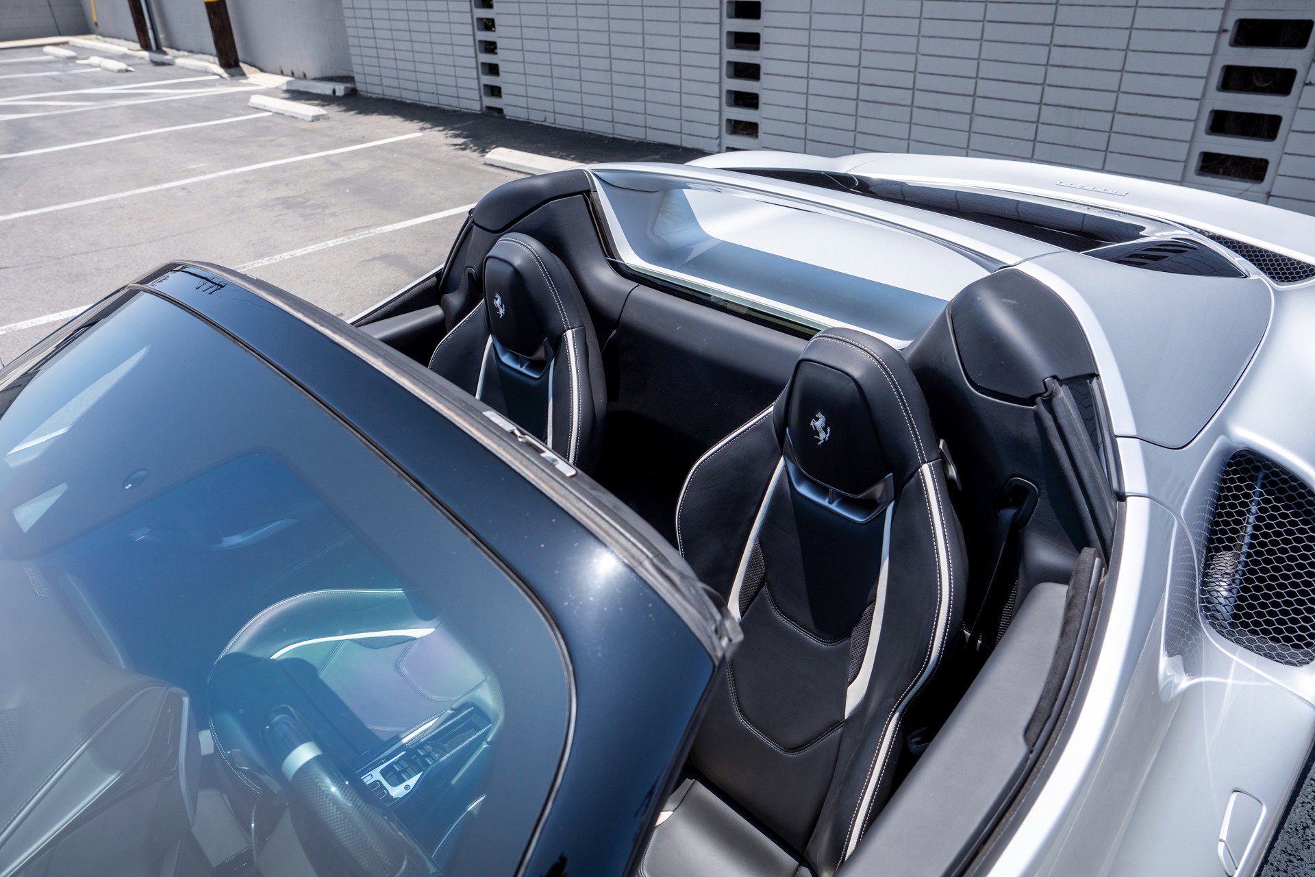 Used 2024 Ferrari 296 GTS image 31