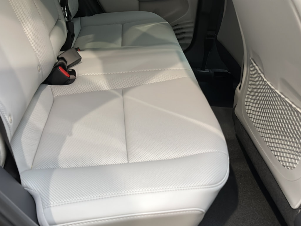 New 2027 Hyundai Kona Limited AWD/4WD image 17