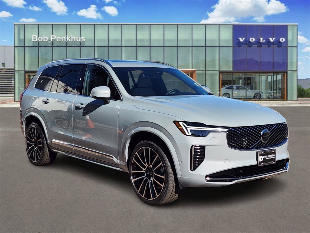 New 2026 Volvo XC90 B6 Plus w/ Protection Package image 1