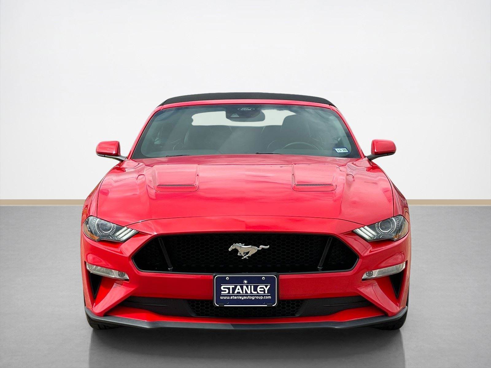 Used 2022 Ford Mustang GT Premium image 2