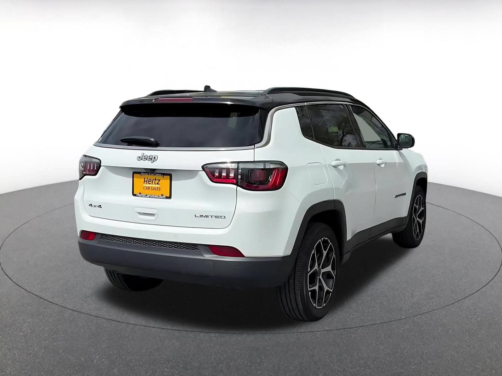 Used 2025 Jeep Compass Limited AWD/4WD image 14