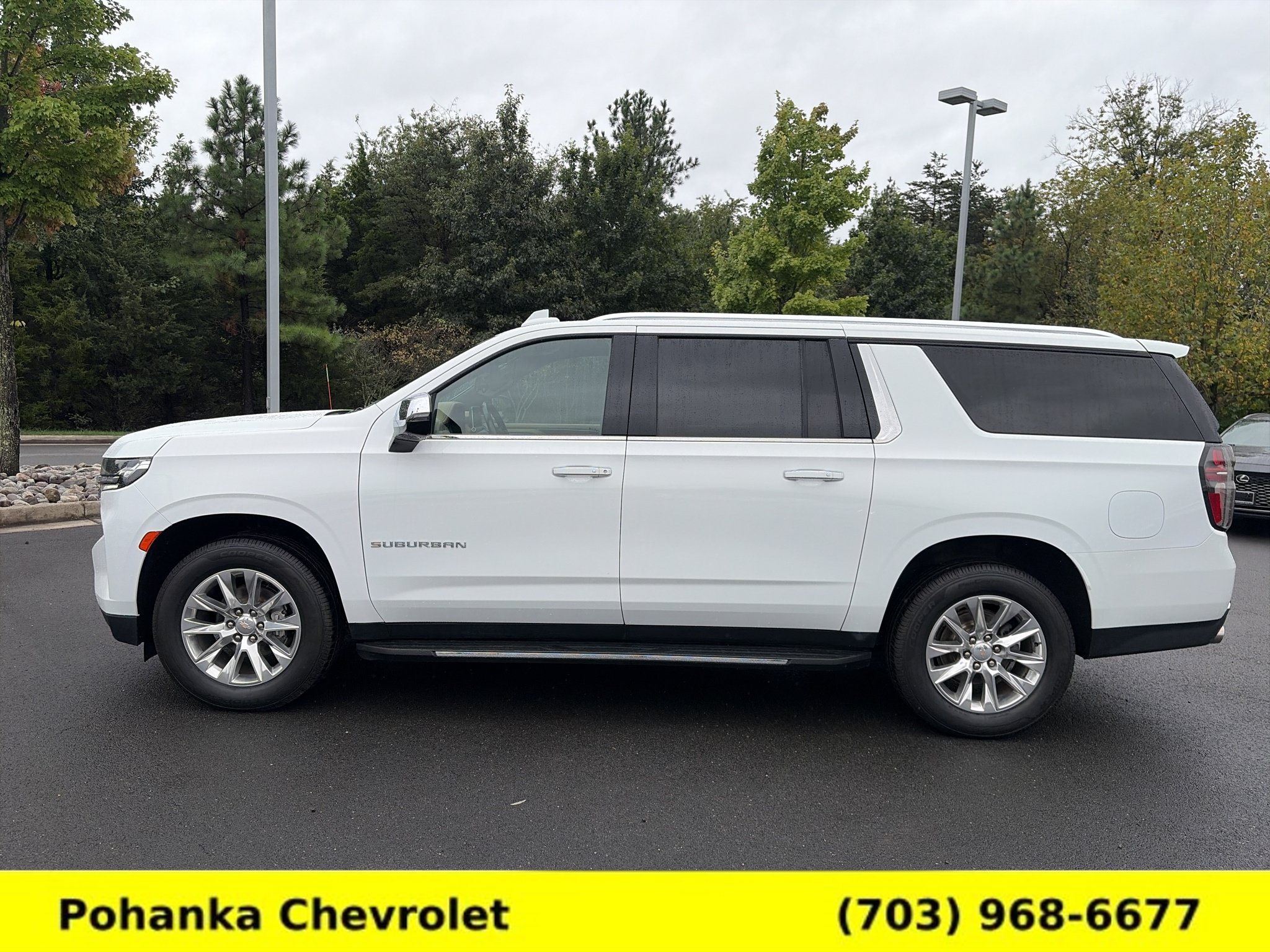 Certified 2022 Chevrolet Suburban Premier AWD/4WD image 4