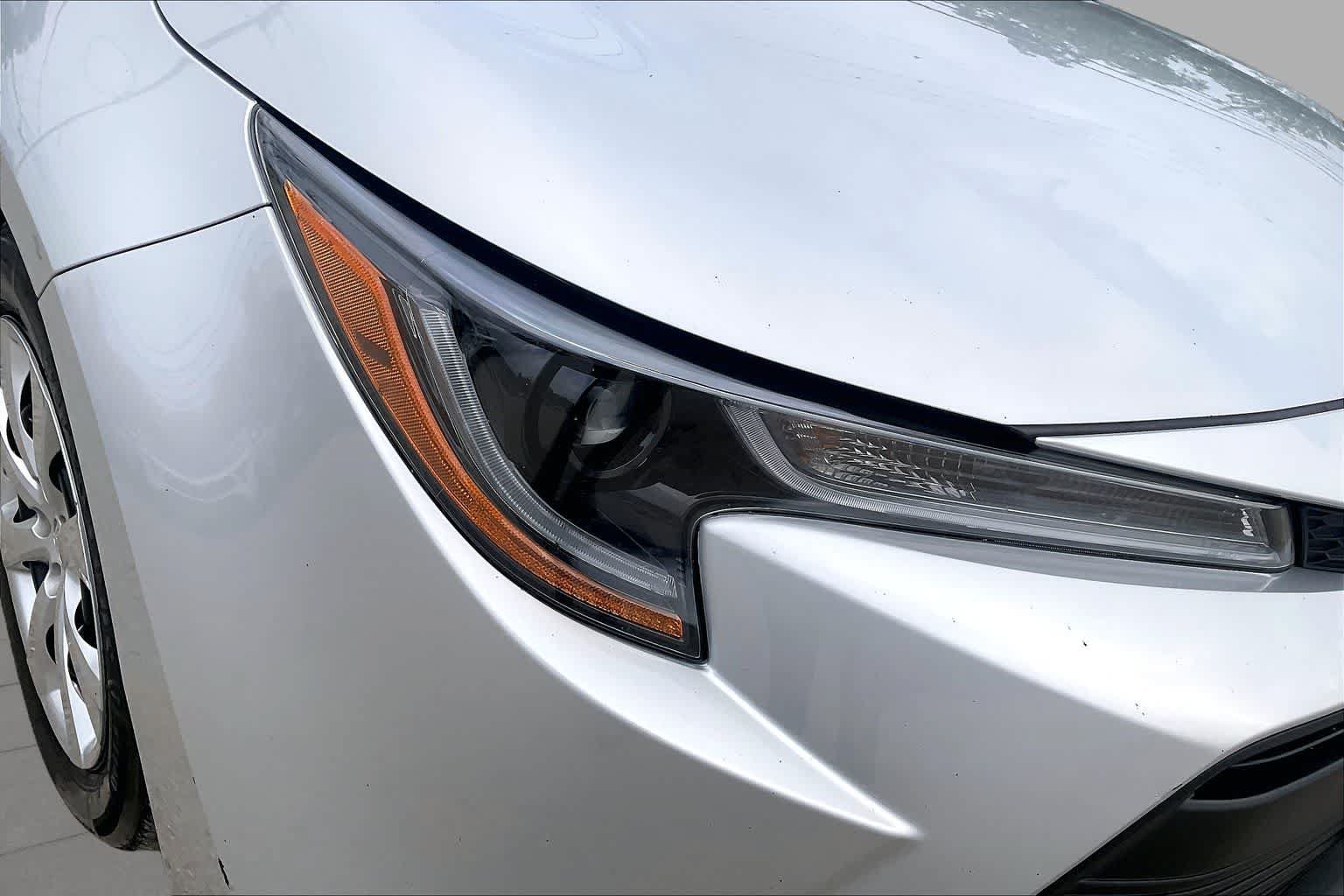 Used 2023 Toyota Corolla LE FWD image 25