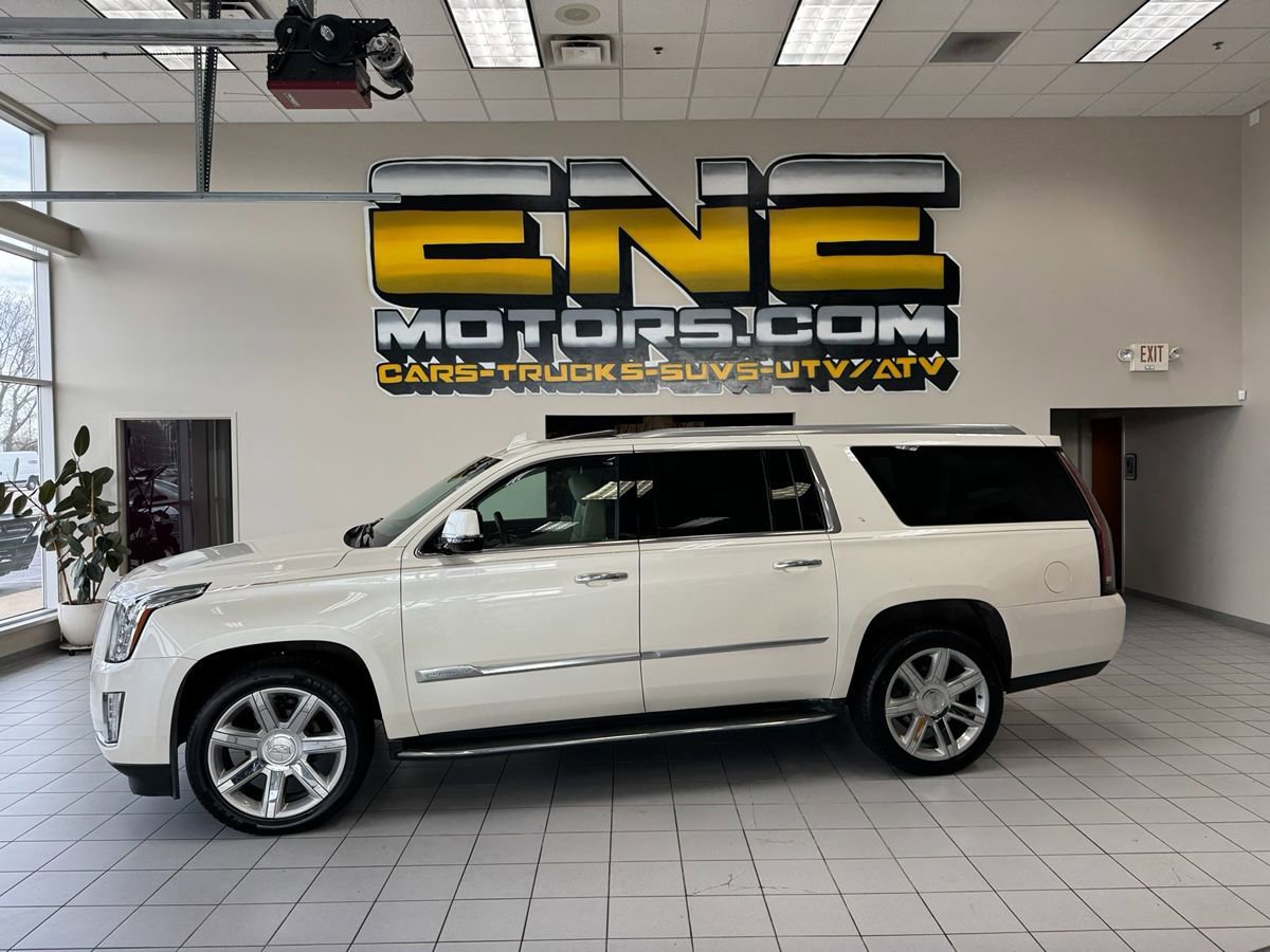 Used 2015 Cadillac Escalade ESV Premium AWD/4WD image 4