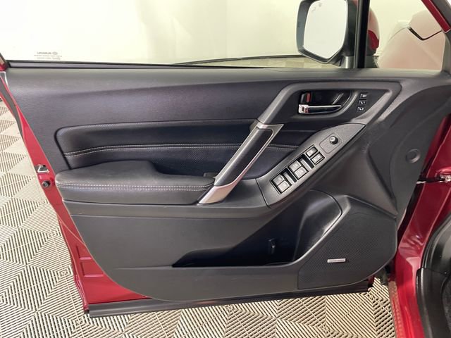 Used 2017 Subaru Forester 2.5i Touring AWD/4WD image 16