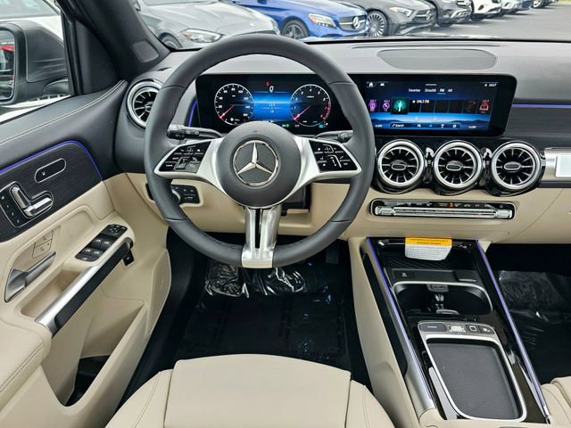 New 2026 Mercedes-Benz GLB 250 4MATIC image 31