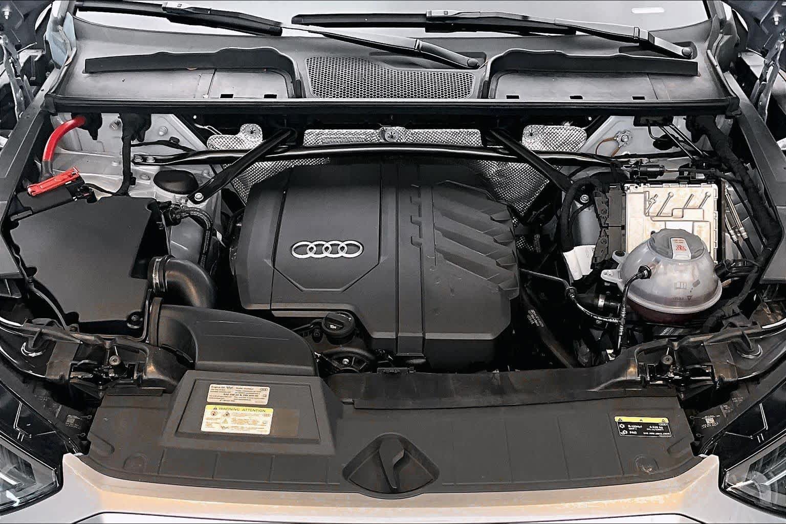 Used 2023 Audi Q5 2.0T Premium w/ Convenience Package AWD/4WD image 29