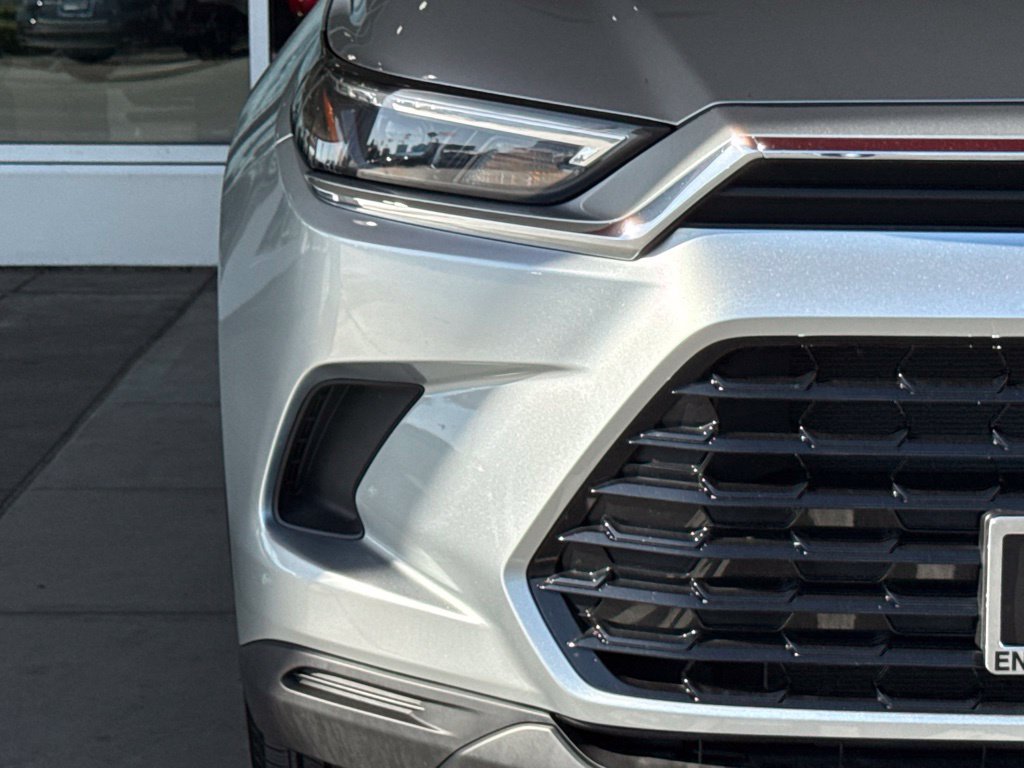 Certified 2024 Toyota Grand Highlander FWD image 8