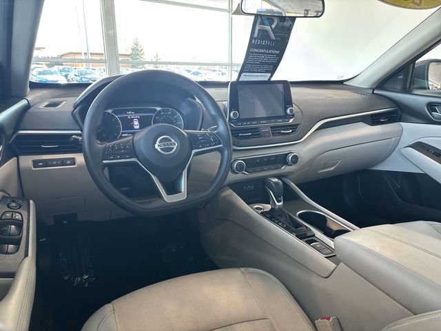 Used 2022 Nissan Altima 2.5 SV image 17