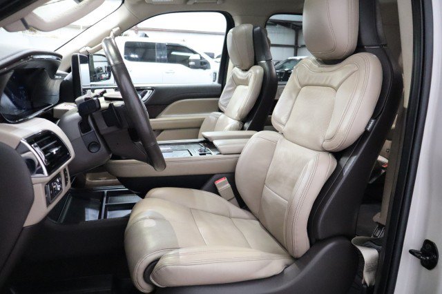Used 2022 Lincoln Navigator L Reserve RWD image 37