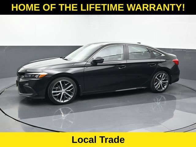 Used 2024 Honda Civic Touring image 3